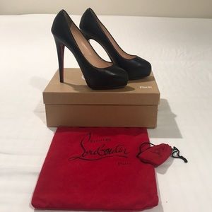 Christian Louboutin heels size37 👠😍